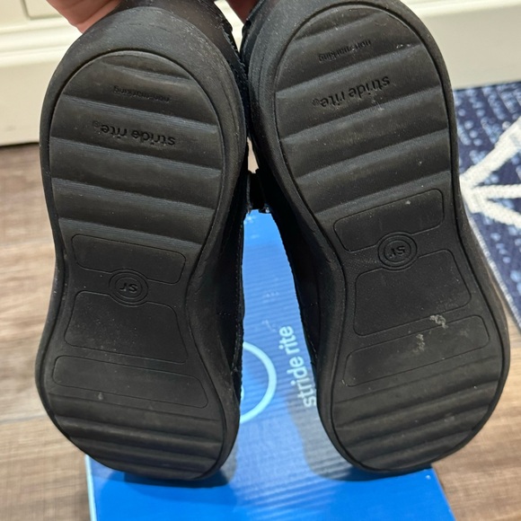 Stride Rite ‘Claire’ Mary Jane’s - Picture 3 of 4